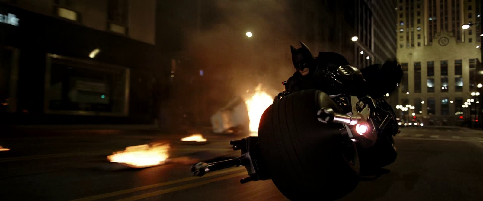 Still from The Dark Knight (2008), directed by Christopher Nolan (frame 5)