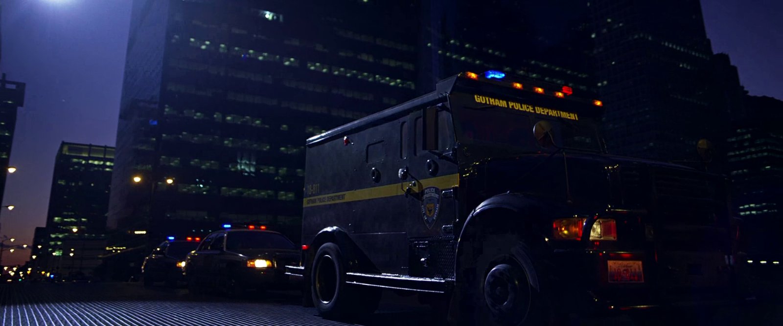 Still from The Dark Knight (2008), directed by Christopher Nolan (frame 8)