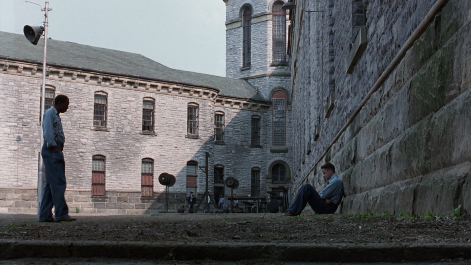 Still from The Shawshank Redemption (1994), directed by Frank Darabont (frame 9)