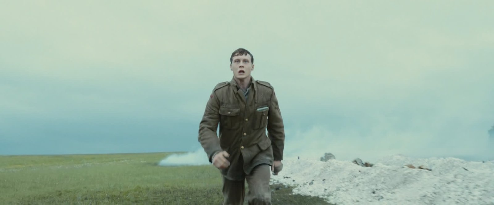 Still from 1917 (2019), directed by Sam Mendes (frame 12)