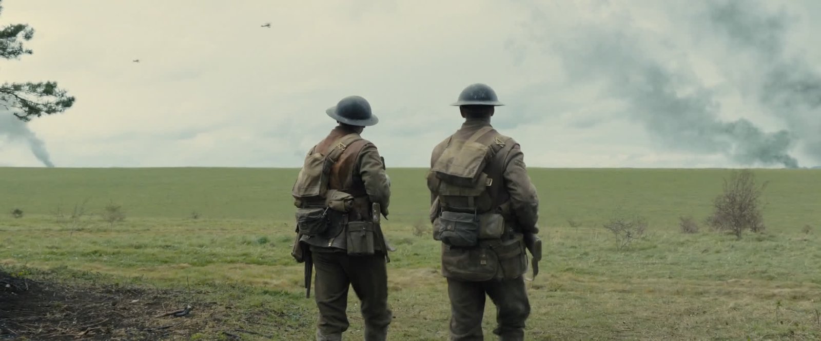 Still from 1917 (2019), directed by Sam Mendes (frame 15)