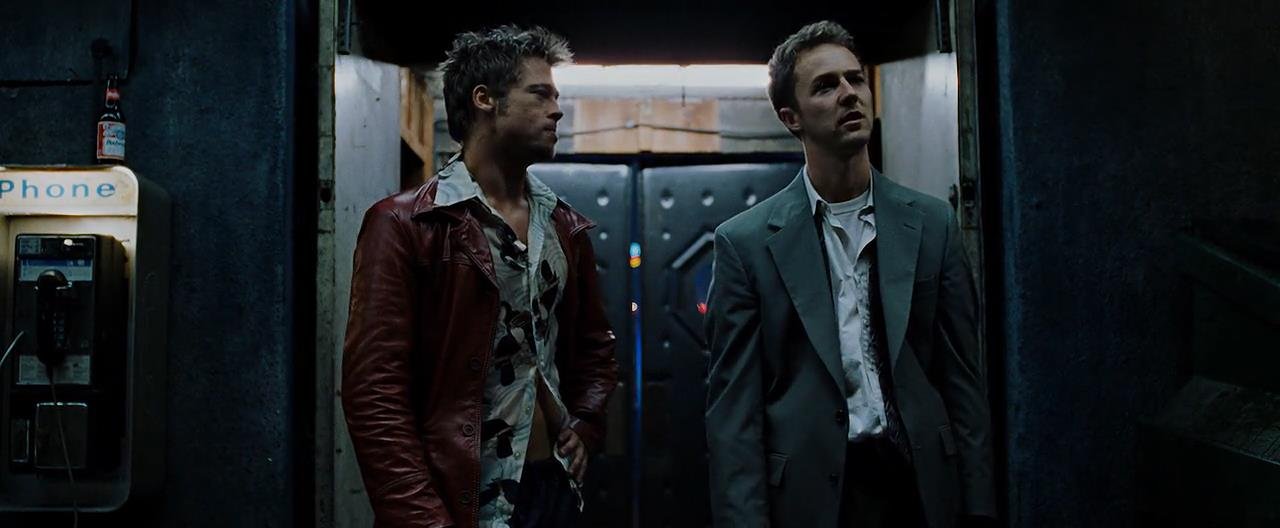 Still from Fight Club (1999), directed by David Fincher (frame 2)