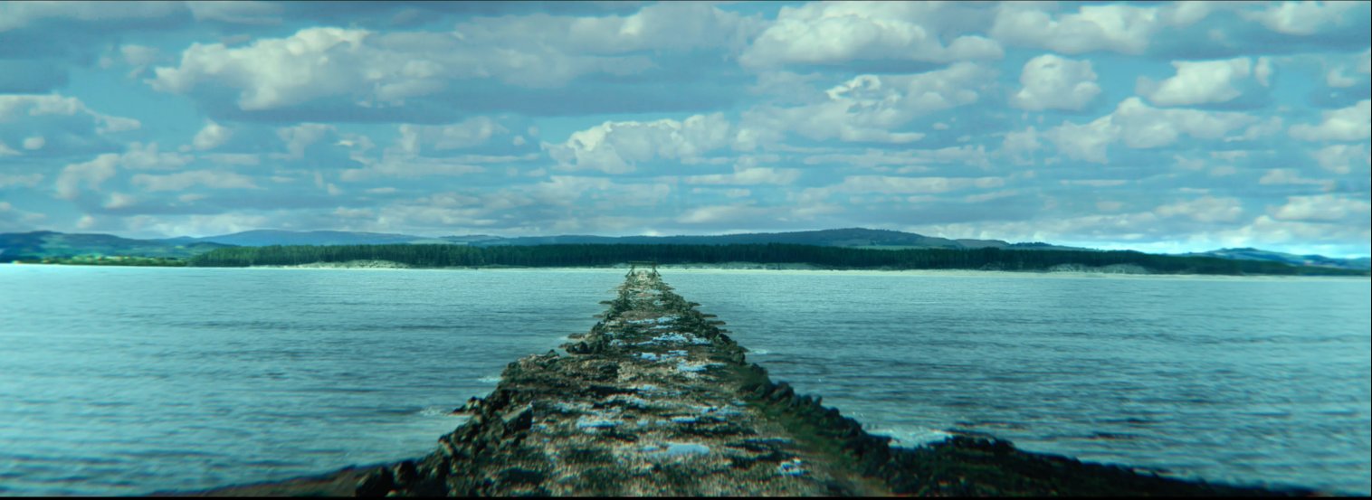 Still from 28 Years Later (2025), directed by Danny Boyle (frame 11)