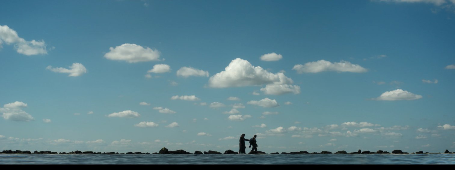 Still from 28 Years Later (2025), directed by Danny Boyle (frame 18)