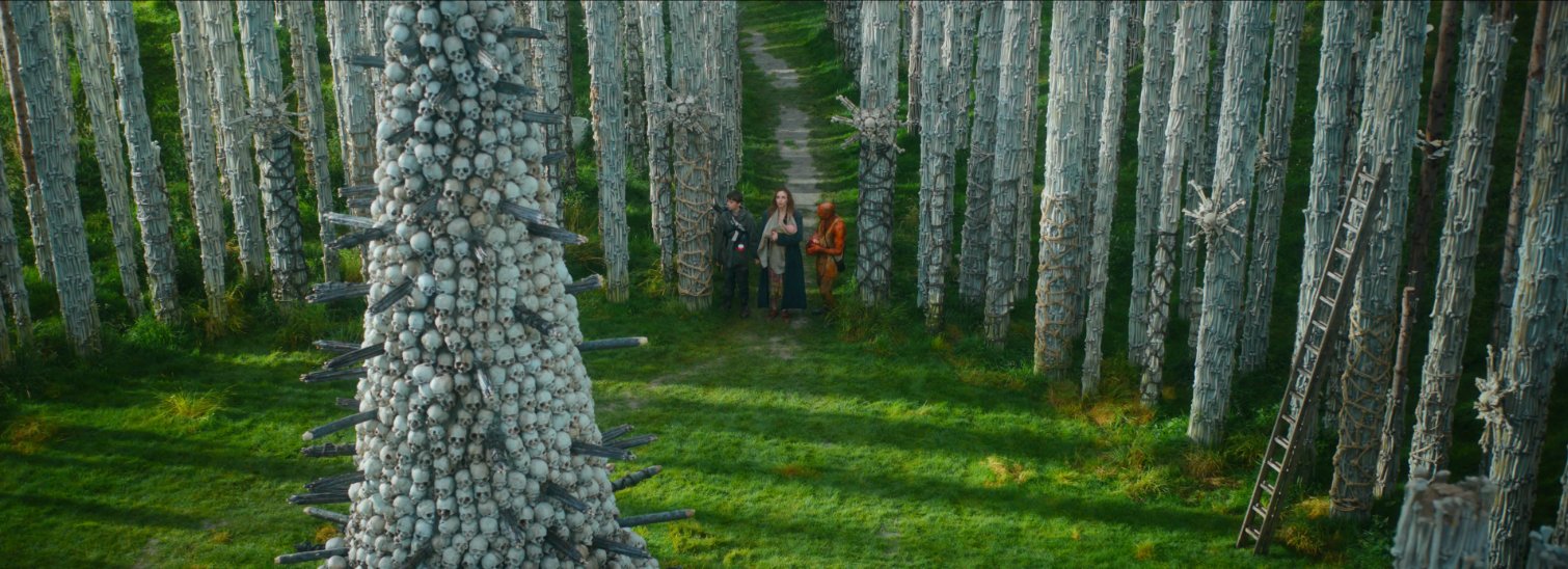 Still from 28 Years Later (2025), directed by Danny Boyle (frame 8)