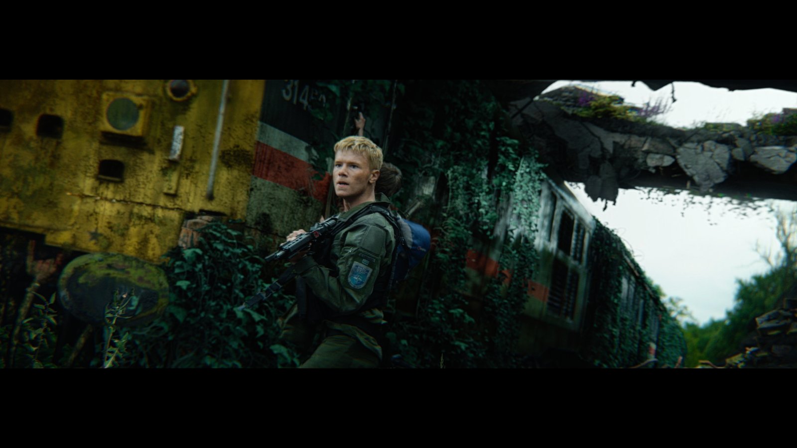 Still from 28 Years Later (2025), directed by Danny Boyle (frame 28)