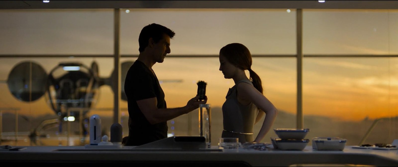 Still from Oblivion (2013), directed by Joseph Kosinski (frame 18)