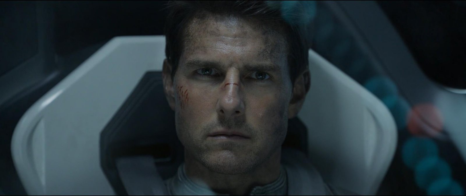 Still from Oblivion (2013), directed by Joseph Kosinski (frame 7)