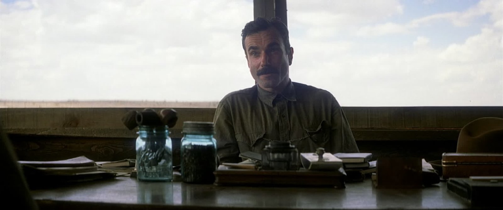 Still from There Will Be Blood (2007), directed by Paul Thomas Anderson (frame 4)