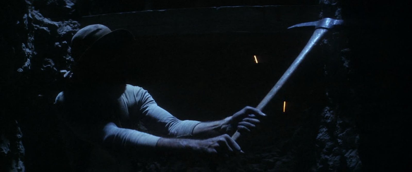 Still from There Will Be Blood (2007), directed by Paul Thomas Anderson (frame 42)